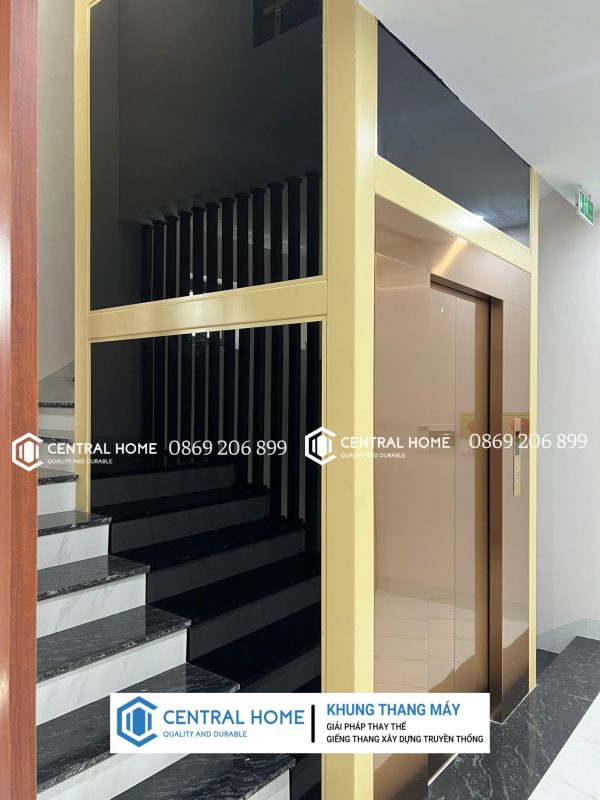 thang máy vách kính