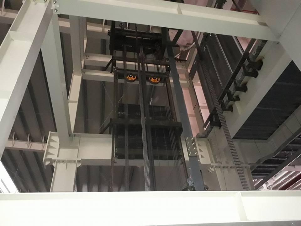 các loại khung thang máy
